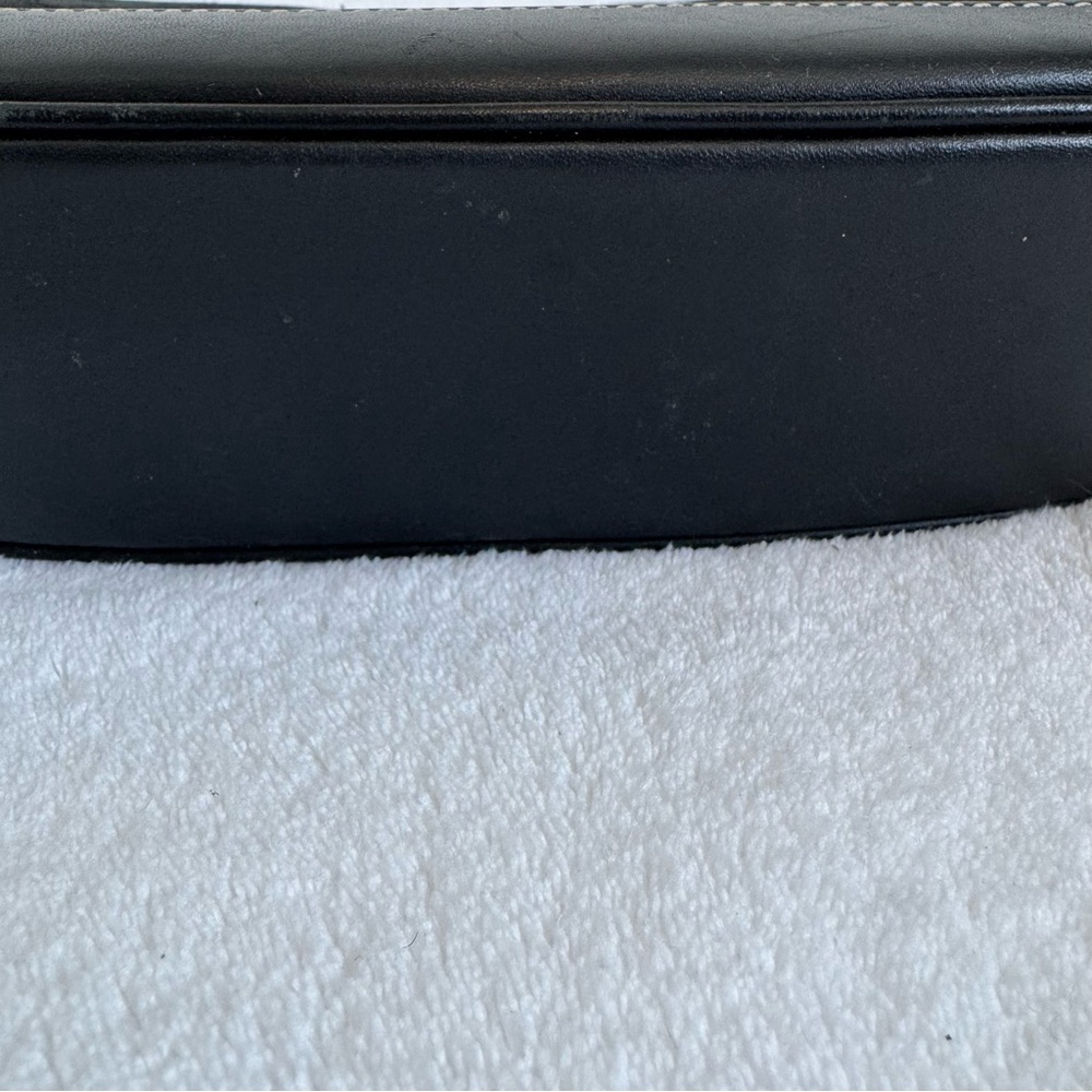 Black Vintage Y2K Coach Handbag - Model 6094 - Picture 5 of 13